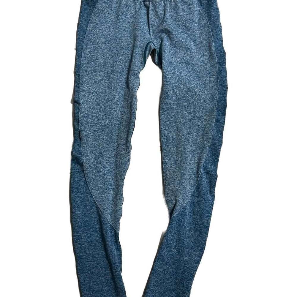 Gymshark Flex Low-Rise Dry-Fit Leggings in Deep Teal and Ice Blue